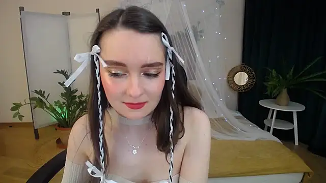 CloudGrace online show from January 27, 2025, 6:20 pm