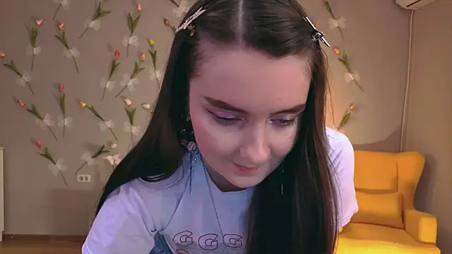 CloudGrace online show from April 18, 2026, 7:07 pm