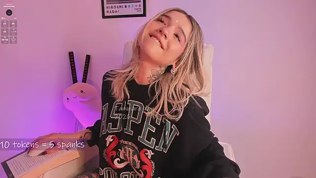  Tammara  online show from March 4, 2026, 11:49 am