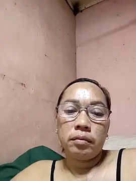 asianwet4u online show from November 9, 2025, 2:32 am