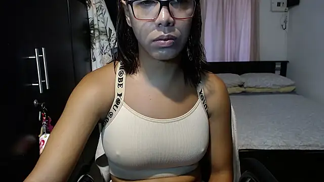 sensual nataliee online show from January 24, 2025, 2:41 pm