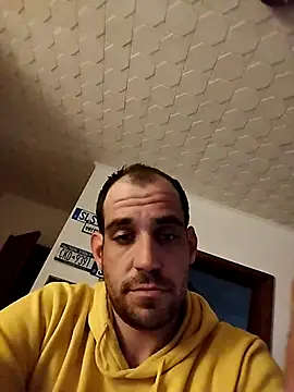 Codymc89 online show from November 14, 2025, 8:02 am