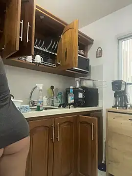 moniquerainx online show from July 29, 2026, 3:21 pm