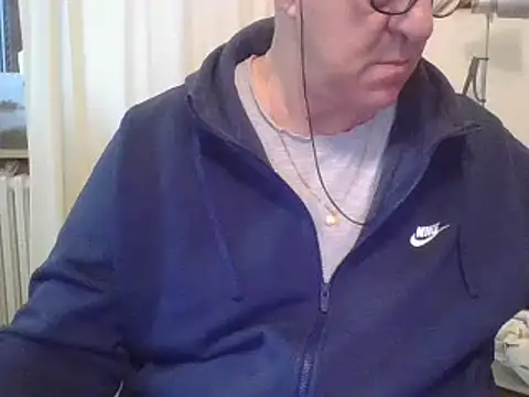 ANONIMO7735 online show from March 23, 2025, 5:54 am