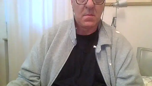 ANONIMO7735 online show from October 20, 2025, 5:19 am