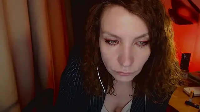 JohansonKatie online show from January 21, 2025, 3:59 am