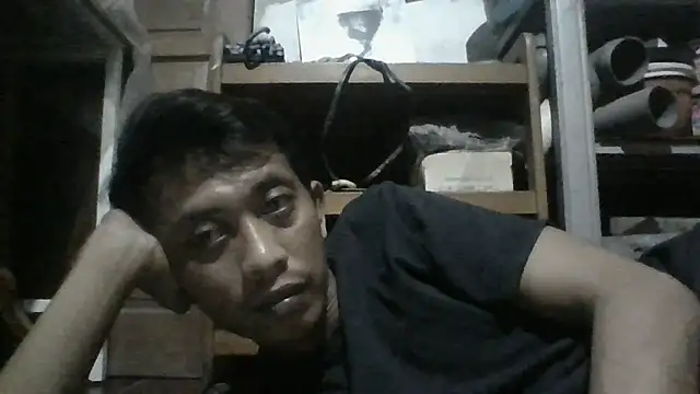 Snapshot of ditiya18 chatting on November 10, 2025, 5:12 pm ditiya18 online show from November 10, 2025, 5:12 pm