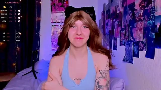 Snapshot of HotaruTomo chatting on January 25, 2025, 9:57 pm HotaruTomo online show from January 25, 2025, 9:57 pm