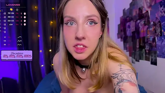 Snapshot of HotaruTomo chatting on March 17, 2025, 4:19 am HotaruTomo online show from March 17, 2025, 4:19 am