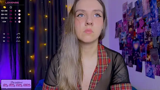 Snapshot of HotaruTomo chatting on September 13, 2025, 12:32 am HotaruTomo online show from September 13, 2025, 12:32 am