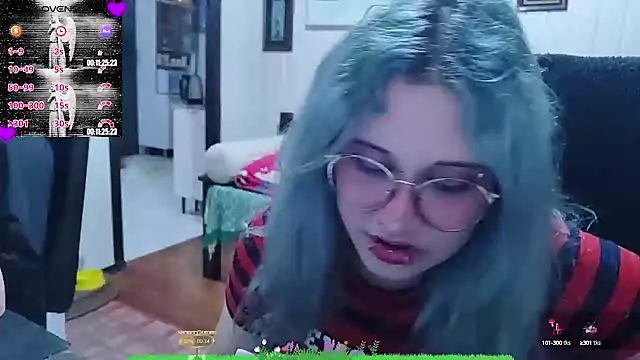 Snapshot of ElfGrey chatting on September 27, 2025, 6:51 am ElfGrey online show from September 27, 2025, 6:51 am