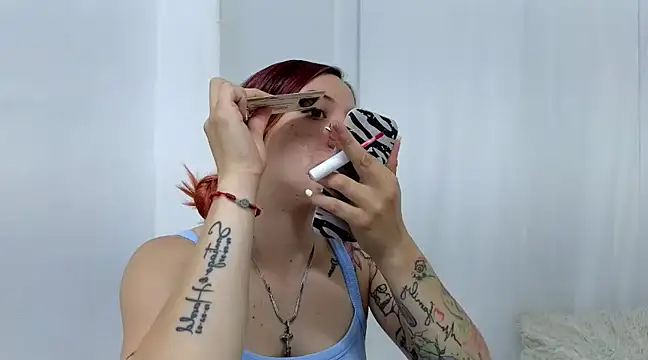 ninaa fox online show from February 3, 2025, 4:31 pm