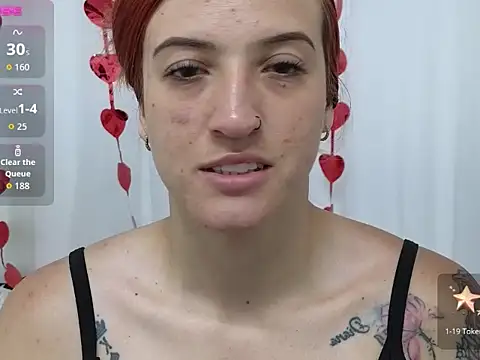 ninaa fox online show from September 29, 2025, 7:08 pm