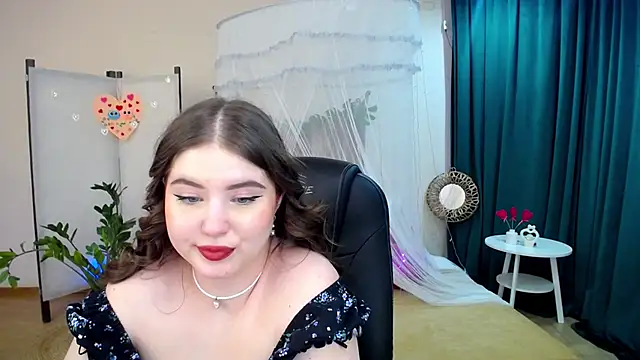 NicoleFoxery online show from February 21, 2025, 9:34 am