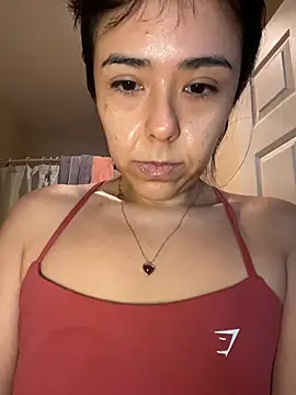 Evie-Luna online show from March 13, 2026, 5:41 pm