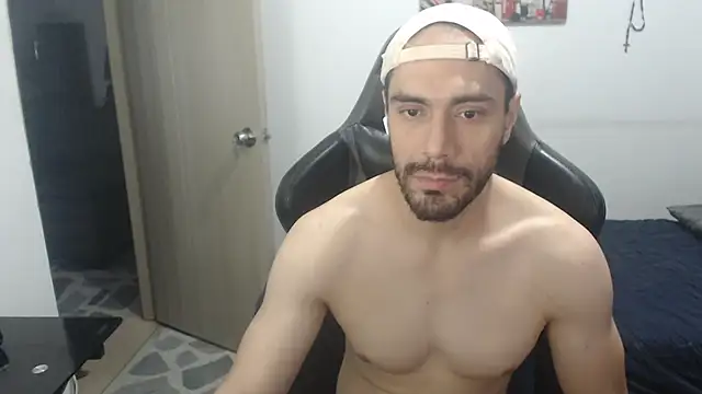 samuelgarcia  online show from April 18, 2026, 9:46 am