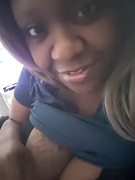 6lue6a6y69 online show from September 17, 2025, 3:35 pm