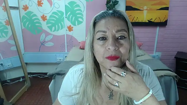 ZAMANTHA online show from September 16, 2025, 3:35 pm