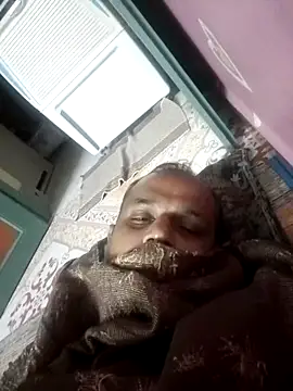 Snapshot of tz143143 chatting on September 13, 2025, 7:57 pm tz143143 online show from September 13, 2025, 7:57 pm