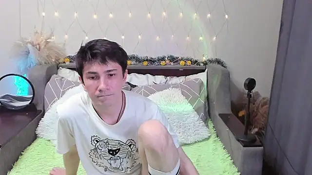 Yumi steve online show from November 1, 2025, 11:45 am