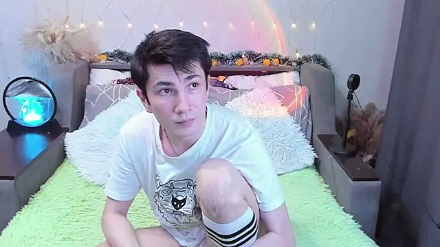 Yumi steve online show from November 12, 2025, 11:10 am