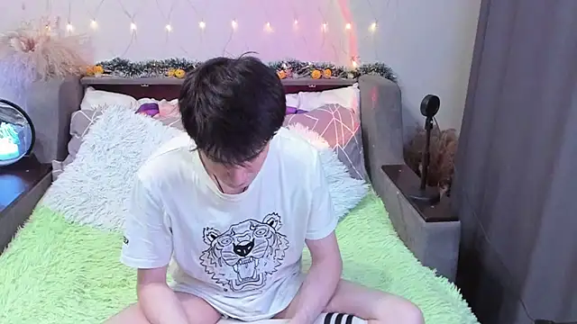 Yumi steve online show from November 23, 2025, 9:09 am