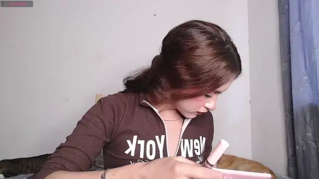 valen thompson online show from February 7, 2026, 9:51 pm