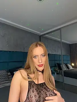 RockQueen A online show from May 30, 2026, 5:48 am