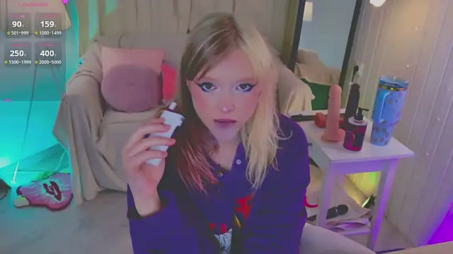 Crazy Wine online show from April 21, 2026, 10:12 pm