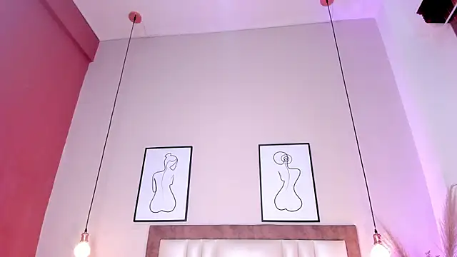 JupiteFox online show from December 19, 2025, 1:01 am