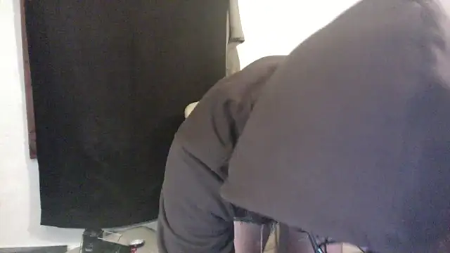 Rimmyhotass online show from February 26, 2025, 5:07 pm