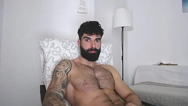 Snapshot of Verycutex chatting on February 17, 2025, 6:53 am Verycutex online show from February 17, 2025, 6:53 am