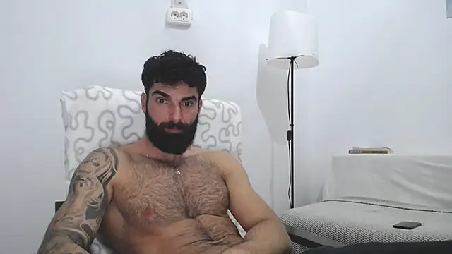 Snapshot of Verycutex chatting on February 22, 2025, 5:35 pm Verycutex online show from February 22, 2025, 5:35 pm