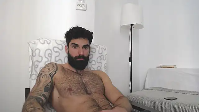 Snapshot of Verycutex chatting on February 23, 2025, 10:17 am Verycutex online show from February 23, 2025, 10:17 am