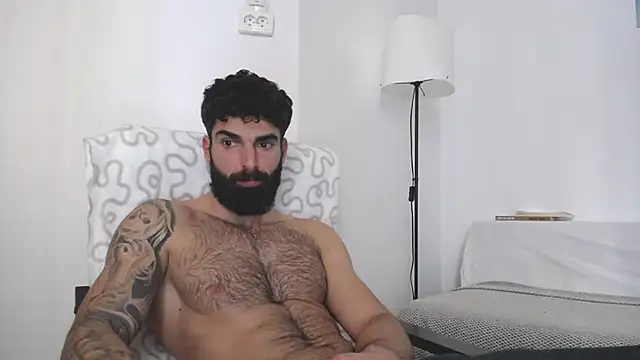 Snapshot of Verycutex chatting on February 24, 2025, 9:32 am Verycutex online show from February 24, 2025, 9:32 am