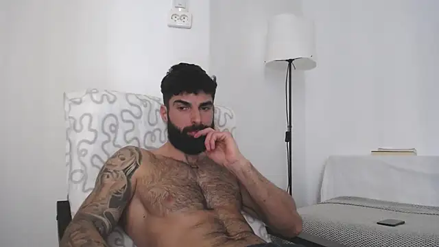 Snapshot of Verycutex chatting on February 26, 2025, 9:21 am Verycutex online show from February 26, 2025, 9:21 am