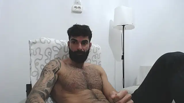 Snapshot of Verycutex chatting on February 26, 2025, 5:50 pm Verycutex online show from February 26, 2025, 5:50 pm