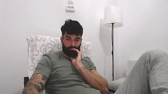 Snapshot of Verycutex chatting on March 1, 2025, 7:26 pm Verycutex online show from March 1, 2025, 7:26 pm