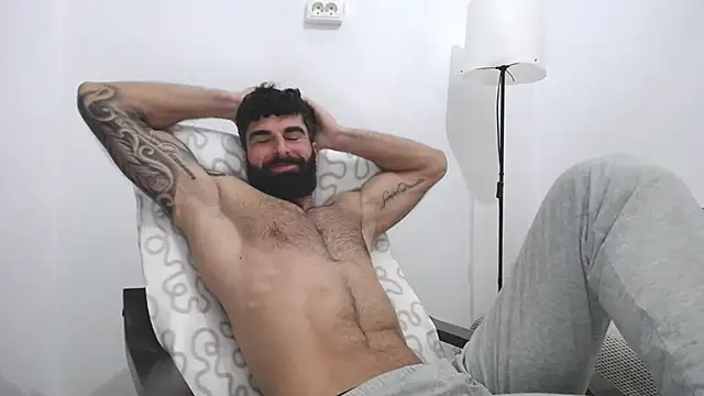 Snapshot of Verycutex chatting on March 3, 2025, 8:54 pm Verycutex online show from March 3, 2025, 8:54 pm