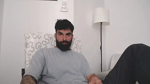 Snapshot of Verycutex chatting on March 8, 2025, 8:44 am Verycutex online show from March 8, 2025, 8:44 am