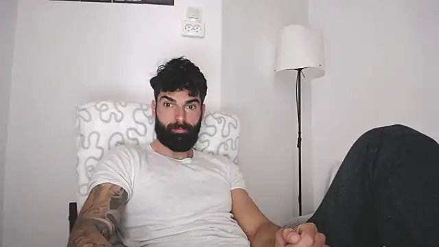 Snapshot of Verycutex chatting on March 13, 2025, 7:20 am Verycutex online show from March 13, 2025, 7:20 am