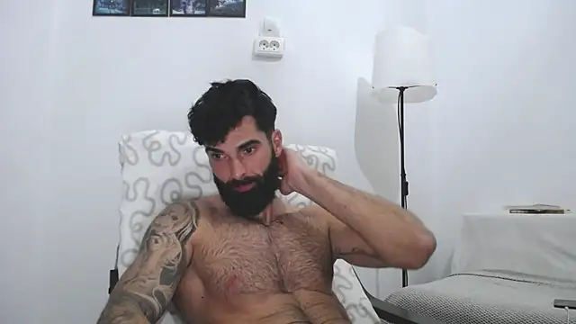 Snapshot of Verycutex chatting on March 20, 2025, 9:46 pm Verycutex online show from March 20, 2025, 9:46 pm