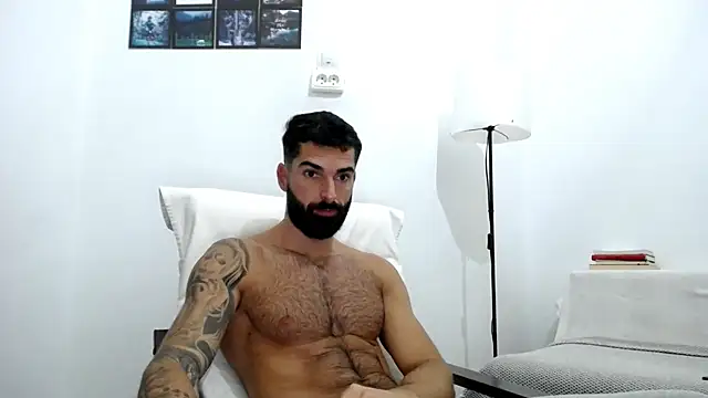 Snapshot of Verycutex chatting on October 8, 2025, 6:55 am Verycutex online show from October 8, 2025, 6:55 am