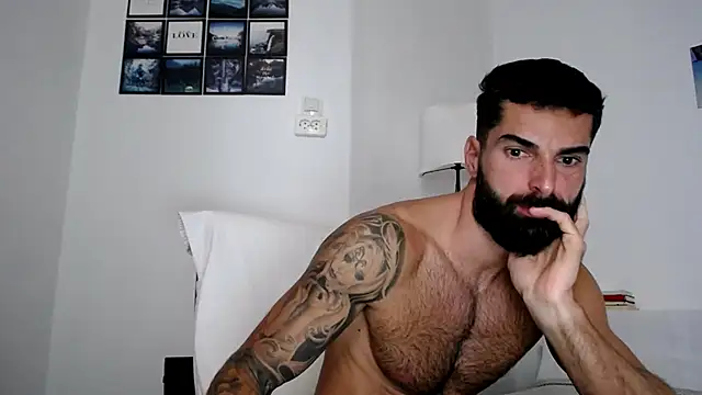 Snapshot of Verycutex chatting on October 11, 2025, 7:18 am Verycutex online show from October 11, 2025, 7:18 am