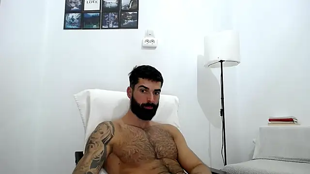 Snapshot of Verycutex chatting on October 16, 2025, 8:15 am Verycutex online show from October 16, 2025, 8:15 am