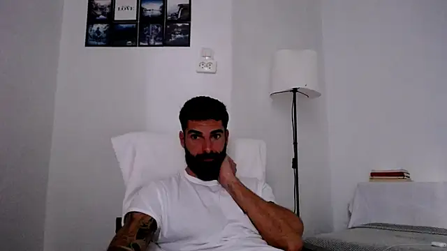 Snapshot of Verycutex chatting on October 20, 2025, 6:47 am Verycutex online show from October 20, 2025, 6:47 am