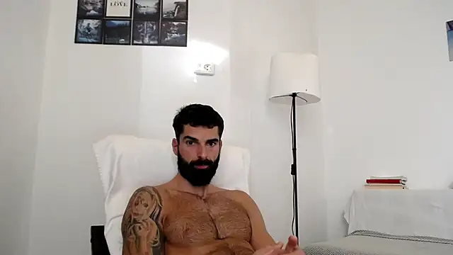 Snapshot of Verycutex chatting on October 24, 2025, 6:10 am Verycutex online show from October 24, 2025, 6:10 am