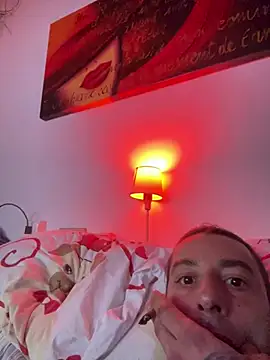 coppiaMeMisstress online show from February 11, 2025, 2:02 pm