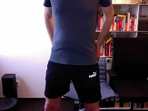 Slave 75 online show from September 8, 2025, 4:50 pm