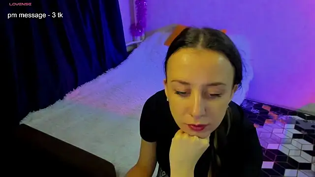 CurlySteph online show from February 2, 2025, 10:17 pm